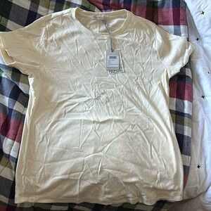 T shirt new with tags